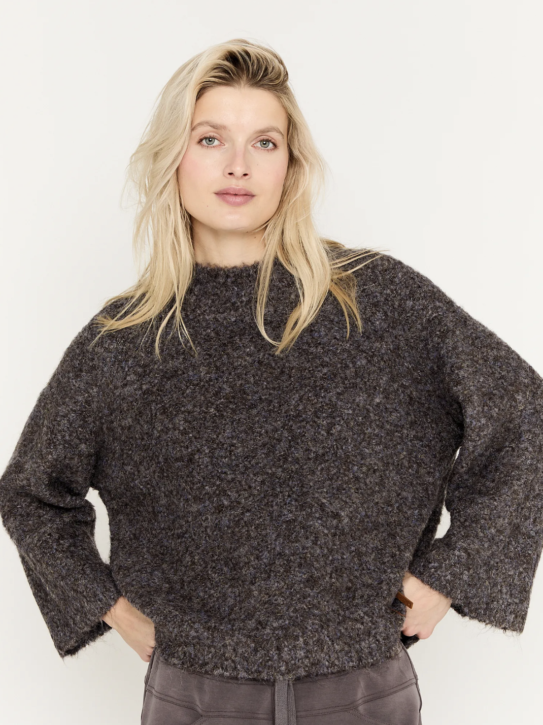 MSCW Collection Pullover Lynn