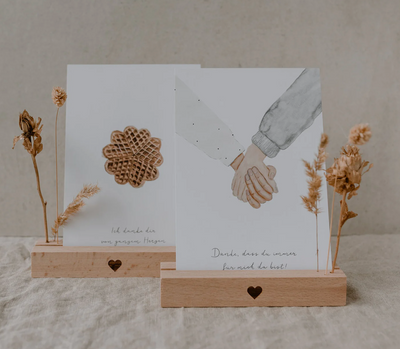 Eulenschnitt - Karten- und Trockenblumenständer Herz im 2er Set 12 cm